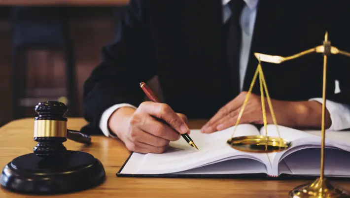 Legal contract management image